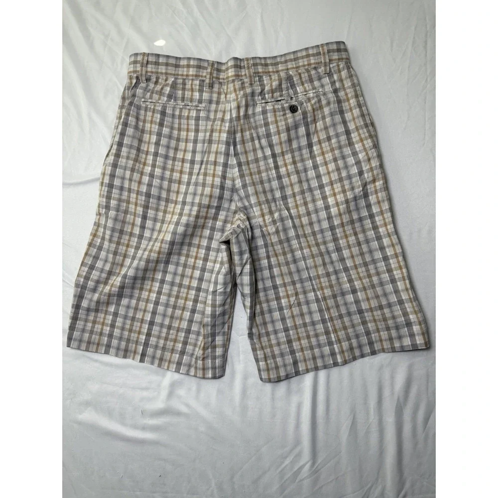 Banana Republic Men's Plaid Shorts Size 32 Beige Gray Tan Chino Casual